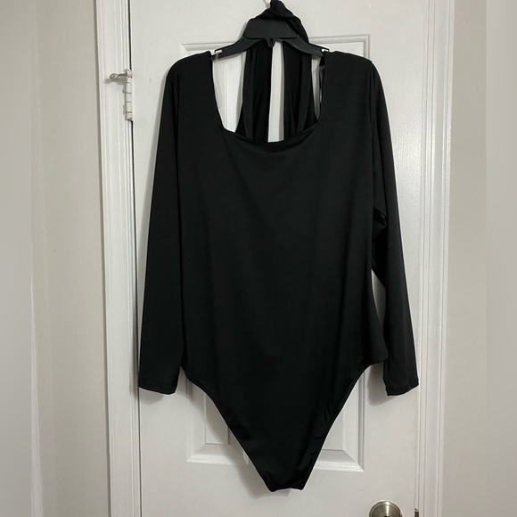 Fashion To Figure Cross Neck Bodysuit - Picture 4 of 5